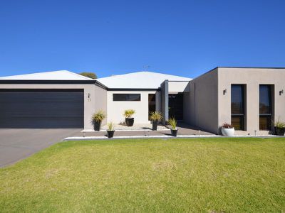 11 Puri Road, Hannans