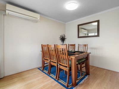 12 / 4 Madang Crescent, Runaway Bay