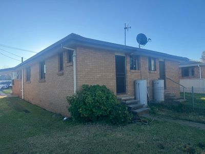 2 / 11 Karwin Street, Tamworth