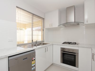 22C Emsworth Way, Balga