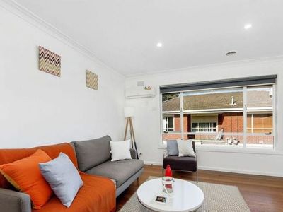 3 / 4 Smart Street, Sunshine West