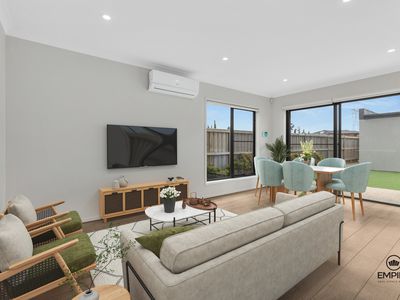 1 Parapet Lane, Clyde North