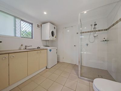 156 Kamarin Street, Manly West