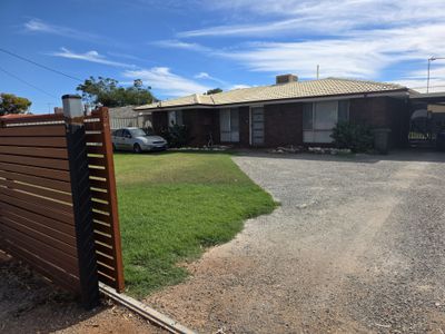 198 Hare Street, West Lamington