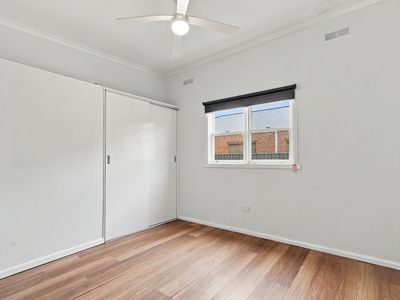 262 Guthridge Parade, Sale