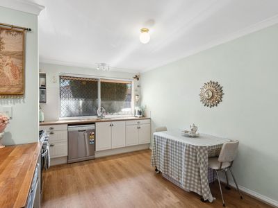 10 Sanford Court, Lockridge