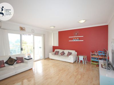 19 / 12-14 Benedict Court, Holroyd