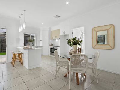 15 Santiago Crescent, Spring Mountain