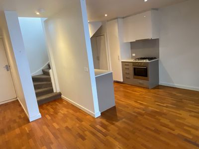 6/43 Rosstown Road, Carnegie