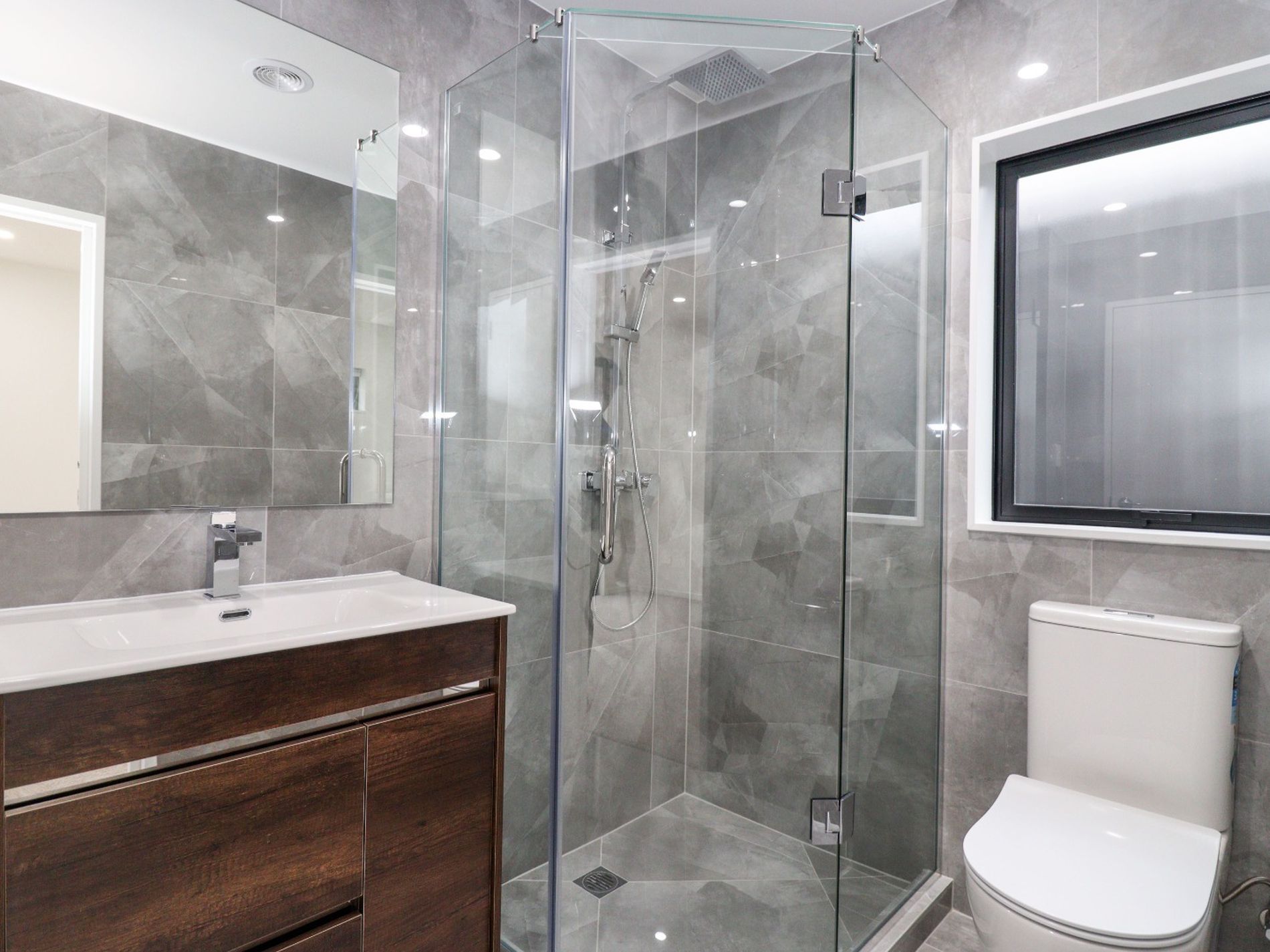 25E Lynbrooke Avenue, Blockhouse Bay