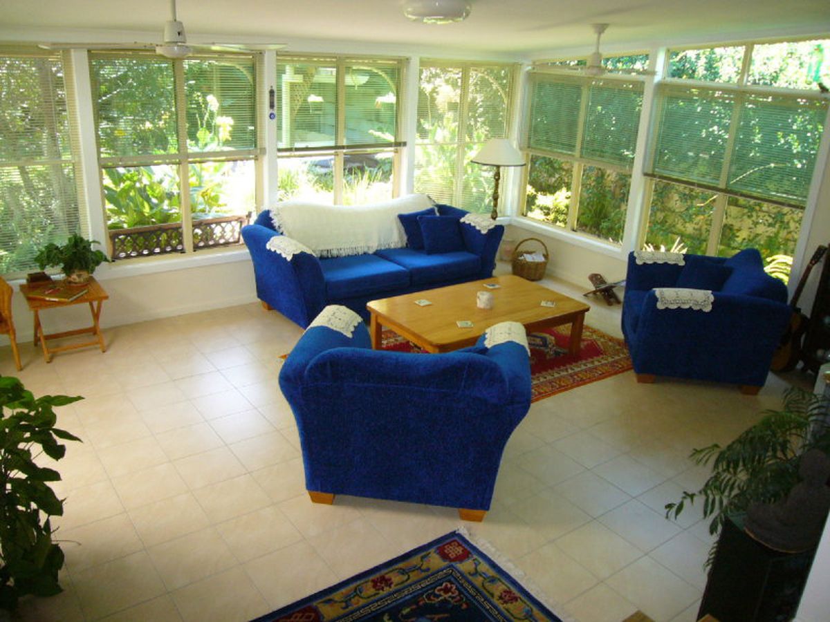 Lemon Tree Passage, Lemon Tree Passage - Thumbnail 2