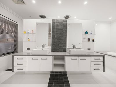 232A Riseley Street, Booragoon