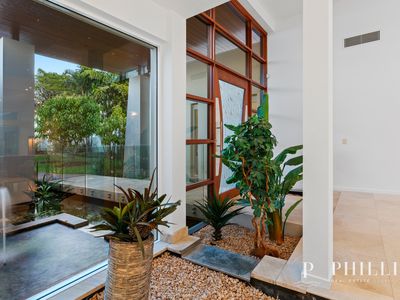 5693 Anchorage Terrace, Sanctuary Cove