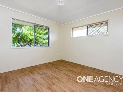 137 Sinclair Drive, Ellen Grove