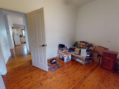 8 Oxford  Street, Forbes