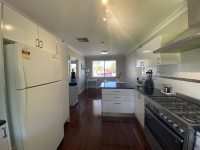 67 Robinson Road, Morley