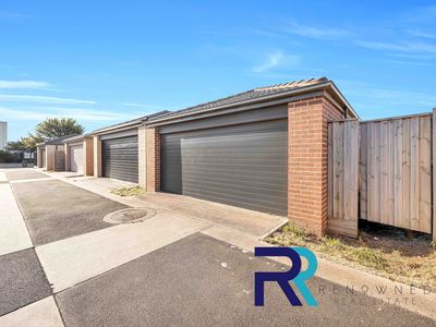 8 POWLETT STREET, Werribee