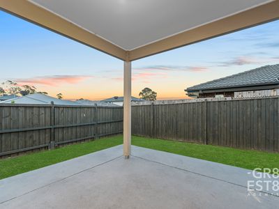 9 Titch Street, Cranbourne