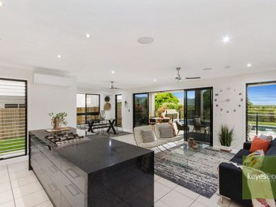 12 Blackbean Court, Mount Louisa