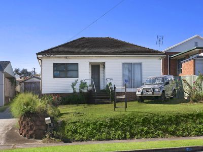 310 Northcliffe Drive, Lake Heights
