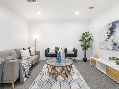 17 Perry Circuit, Cranbourne North
