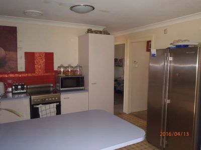 2 John Glenn Place, Dubbo
