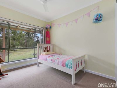 12 Oakes Drive, Burrum Heads