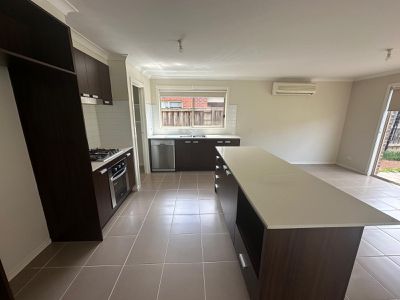 9 Isabella Way, Tarneit