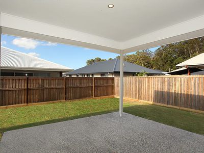 8 Tern Circuit, Forest Glen