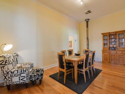 15 Bourke Street, Piccadilly