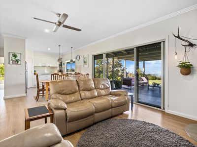 1074 Old Tolmie Road, Barwite