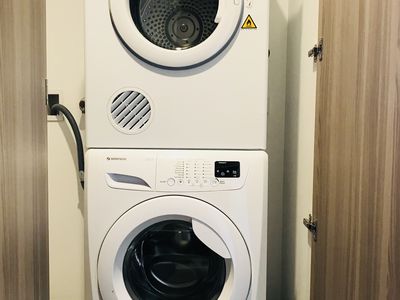 911 / 160 Victoria Street, Carlton