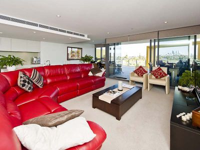 302 / 21 Bow River Cres. , Burswood