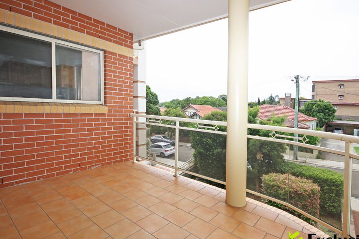 6 / 37 Angelo Street, Burwood