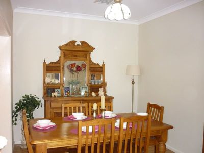 2 Wheatleys Lane, Dubbo