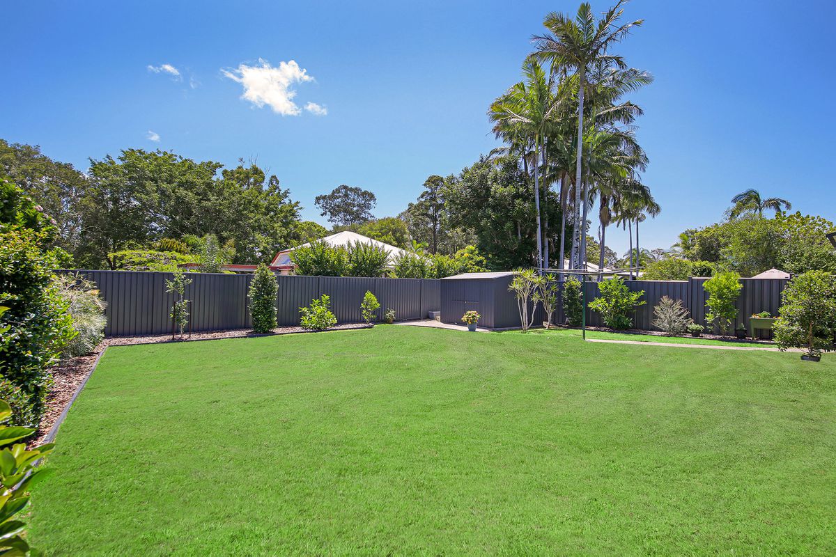 13 Pine Avenue, Tewantin