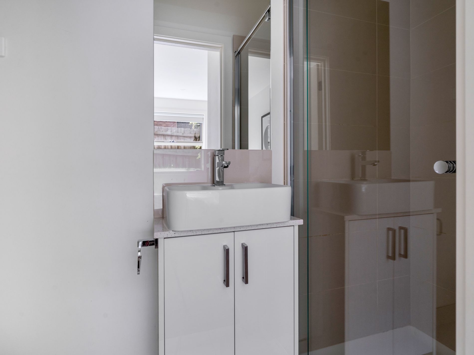 6 / 166 Waterloo Road, Oak Park