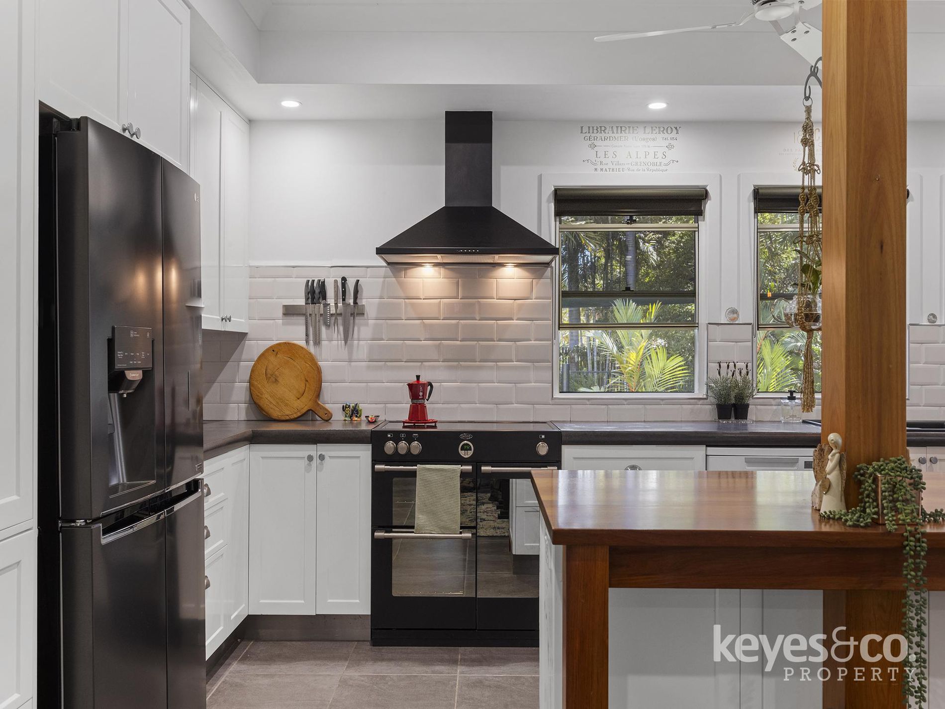 6 Dillane Street, Hyde Park