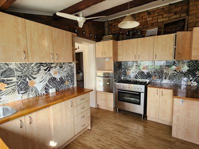 2 Queen Street, Dinmore