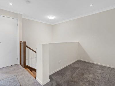 18 / 37 Slobodian Avenue, Eight Mile Plains