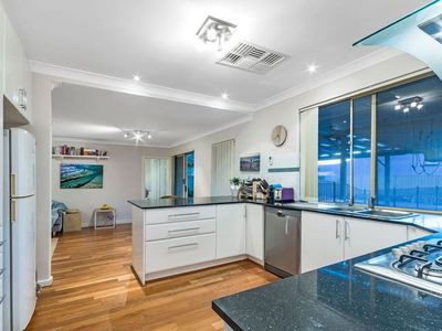 136 Southern Cross Circle, Ocean Reef