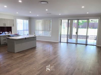 1 Bray Street, Dundas