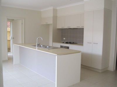 9 Callaway Boulevard, Sunshine West