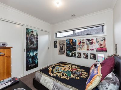 1 / 24C Billabong Court, Tarneit