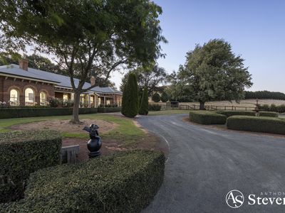 240 Racecourse Road, Lancefield