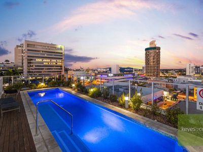 1502 / 122 Walker Street, Townsville City