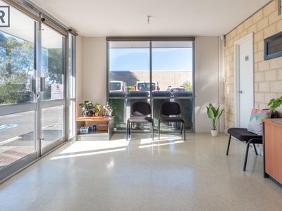 1/6 Toynbee Way, Port Kennedy