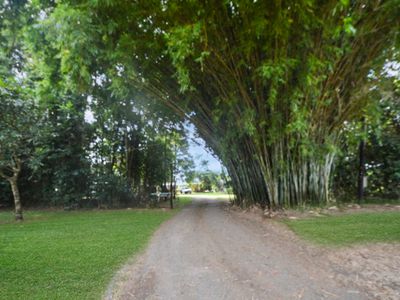 210 Seres Road, Mena Creek
