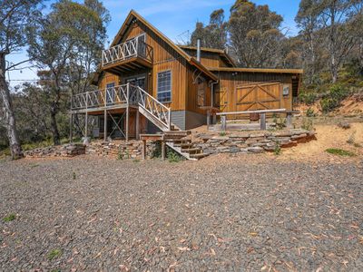 54 Thiessen Crescent, Miena