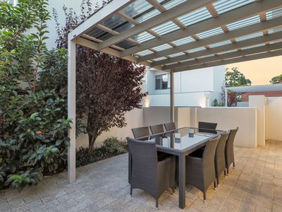 406C Canning Highway, Como